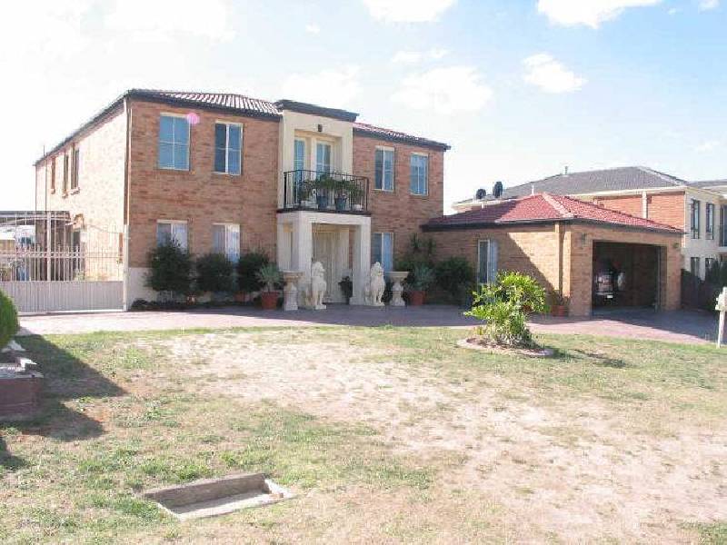 4 Winterton Court, Hallam VIC 3803