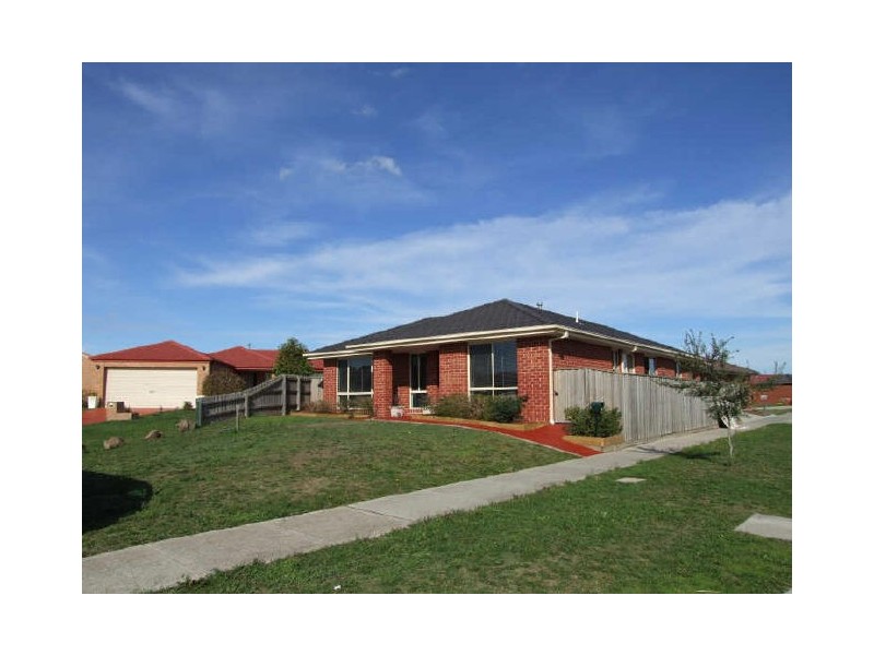 8 Balmaceda Court, Berwick VIC 3806