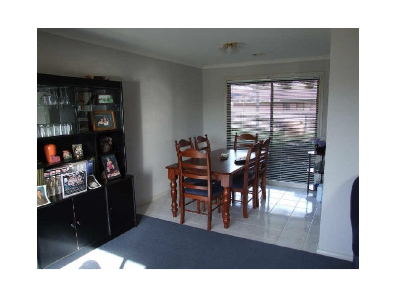 8 Balmaceda Court, Berwick VIC 3806