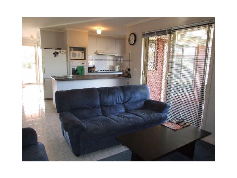 8 Balmaceda Court, Berwick VIC 3806