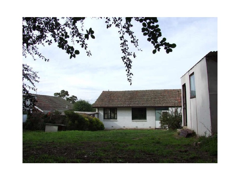 136 Paperbark Street, Doveton VIC 3177