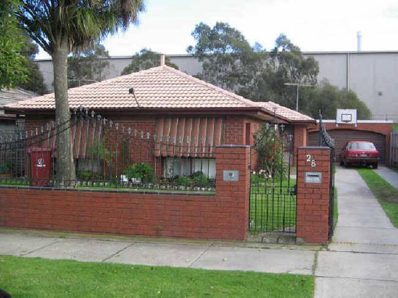 28 Kernot Crescent, Noble Park North VIC 3174