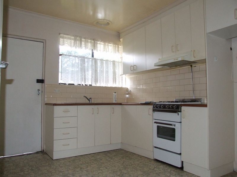 4/16 Brady Road, Dandenong North VIC 3175