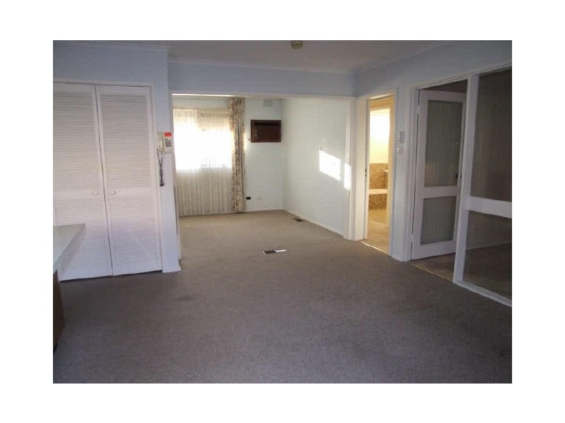 96 Rawdon Hill Drive, Dandenong North VIC 3175