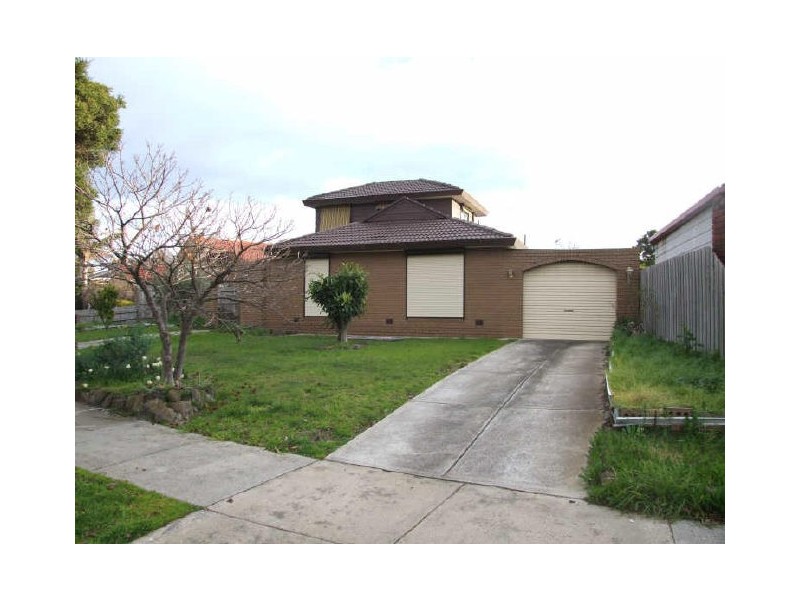 96 Rawdon Hill Drive, Dandenong North VIC 3175