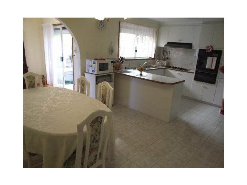 34 Keppel Drive, Hallam VIC 3803