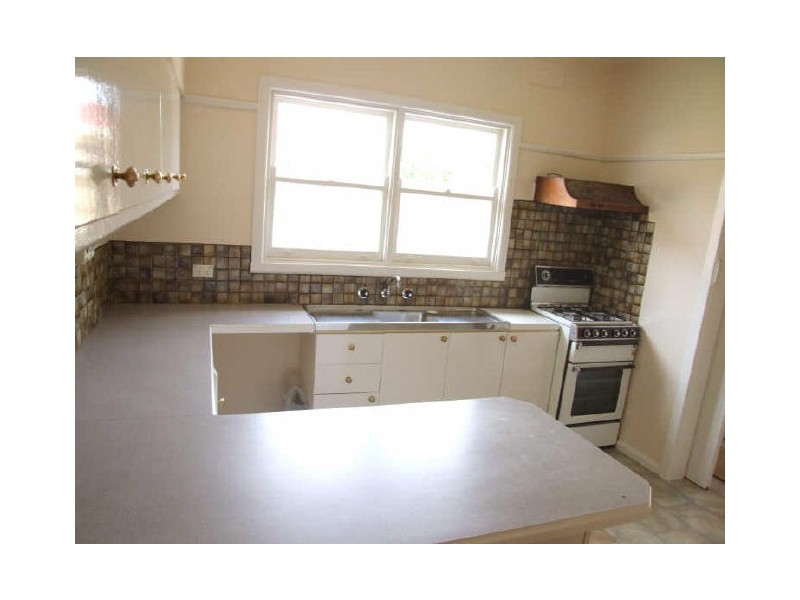 Unit 1/12 Burrows Avenue, Dandenong VIC 3175