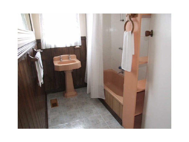 Unit 1/12 Burrows Avenue, Dandenong VIC 3175