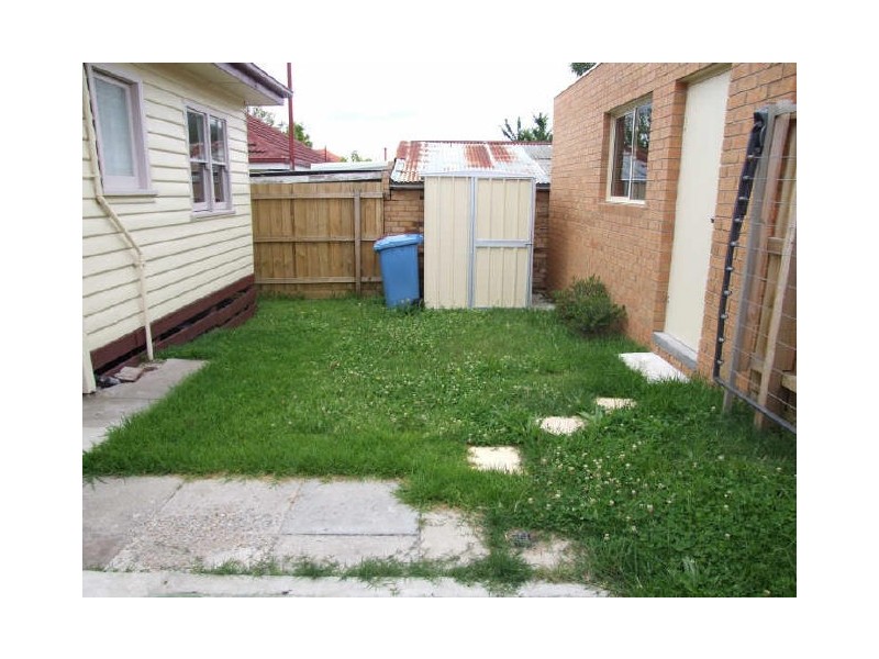 Unit 1/12 Burrows Avenue, Dandenong VIC 3175