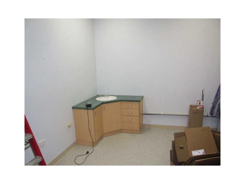 Room 1/61 Heatherton Road, Endeavour Hills VIC 3802