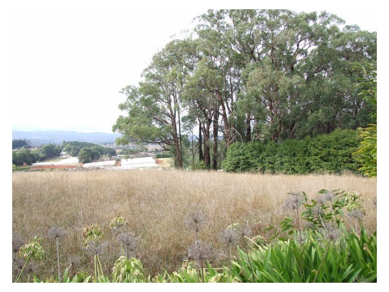 42 Parker Road, Silvan VIC 3795