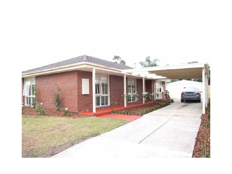 10 Garryowen Crescent, Narre Warren VIC 3805