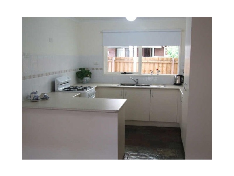 10 Garryowen Crescent, Narre Warren VIC 3805