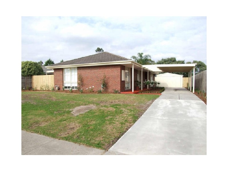 10 Garryowen Crescent, Narre Warren VIC 3805