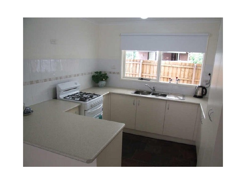 10 Garryowen Crescent, Narre Warren VIC 3805