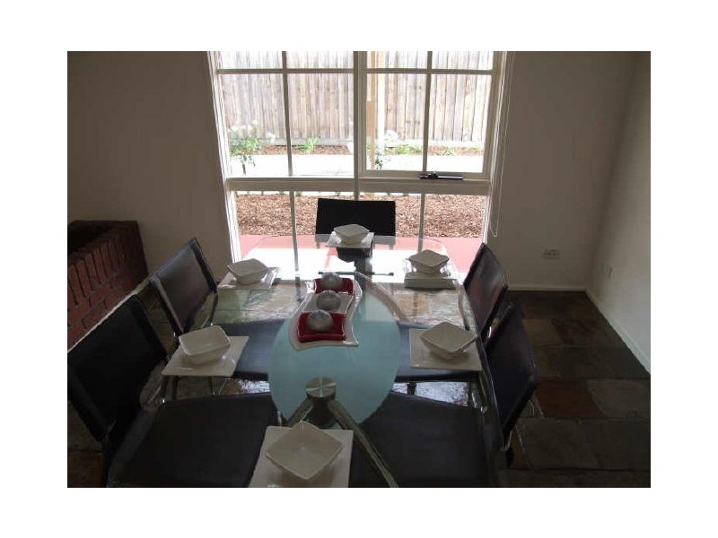 10 Garryowen Crescent, Narre Warren VIC 3805