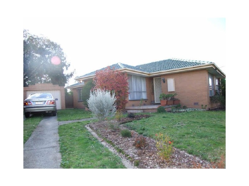 40 Blaxland Drive, Dandenong North VIC 3175