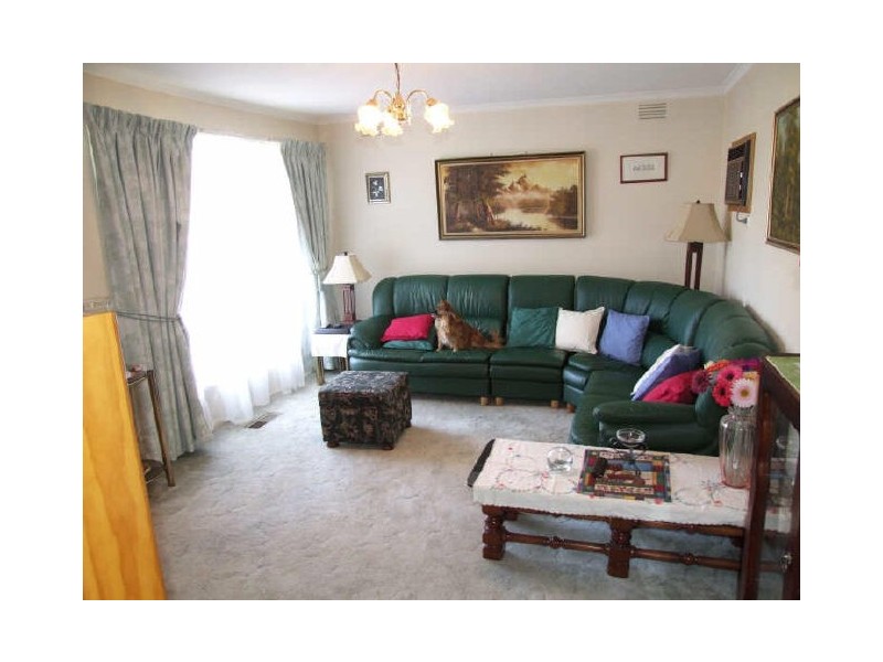 40 Blaxland Drive, Dandenong North VIC 3175