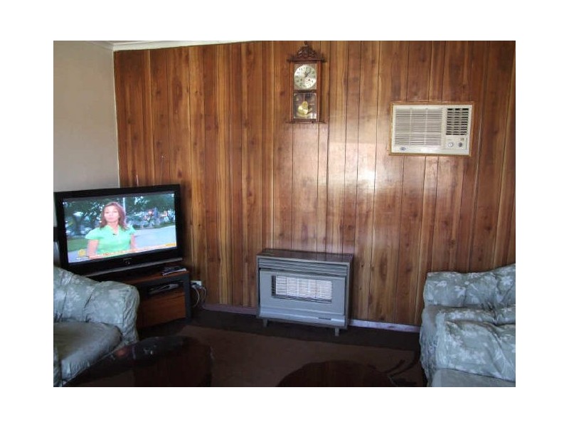 10 Pittosporum Grove, Doveton VIC 3177