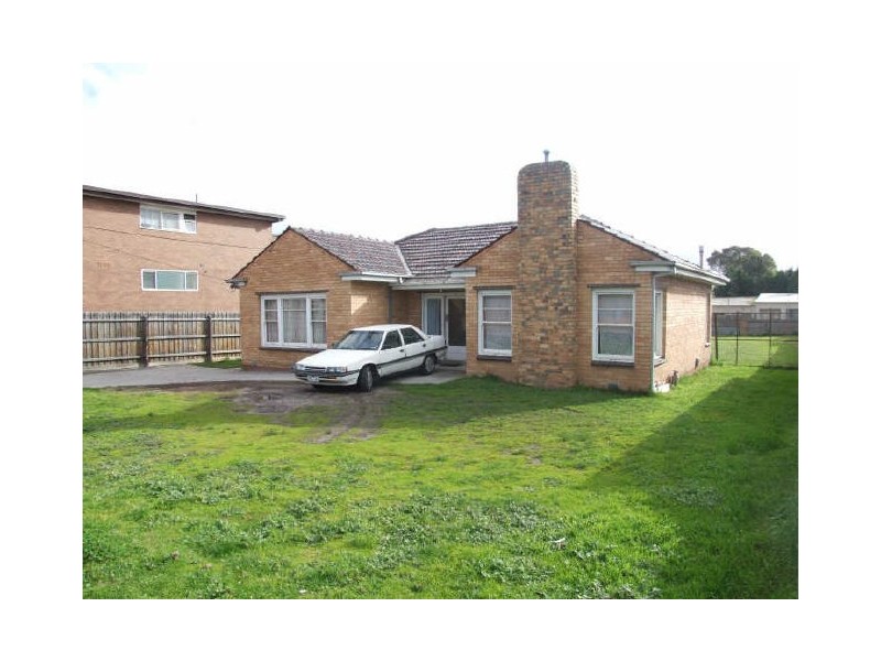 5 Stud Road, Dandenong VIC 3175