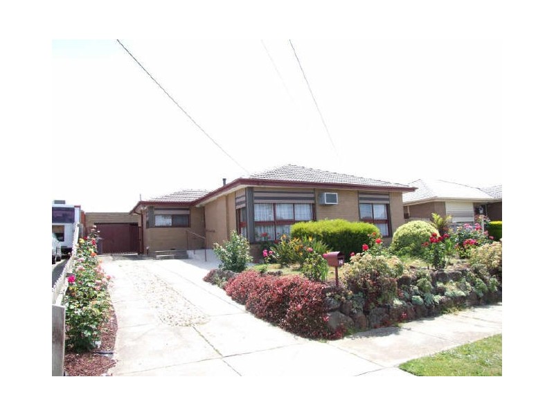 19 Purley Drive, Dandenong North VIC 3175