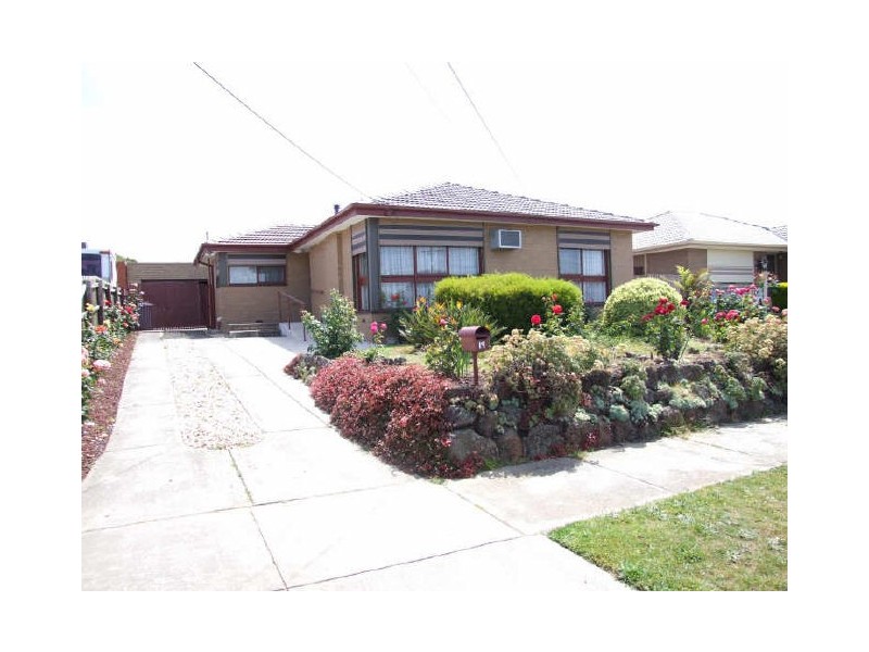 19 Purley Drive, Dandenong North VIC 3175