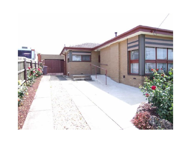 19 Purley Drive, Dandenong North VIC 3175