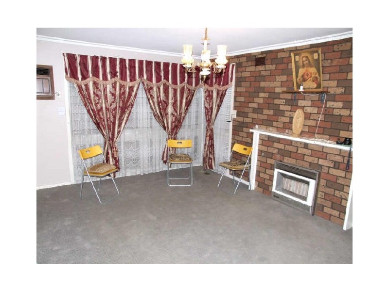 19 Purley Drive, Dandenong North VIC 3175