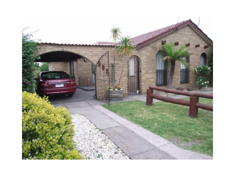 352 Corrigan Road, Keysborough VIC 3173