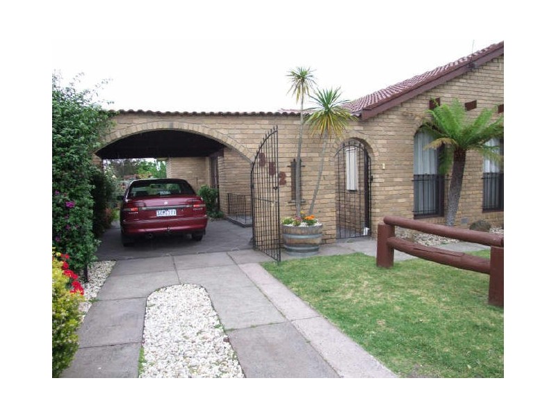 352 Corrigan Road, Keysborough VIC 3173