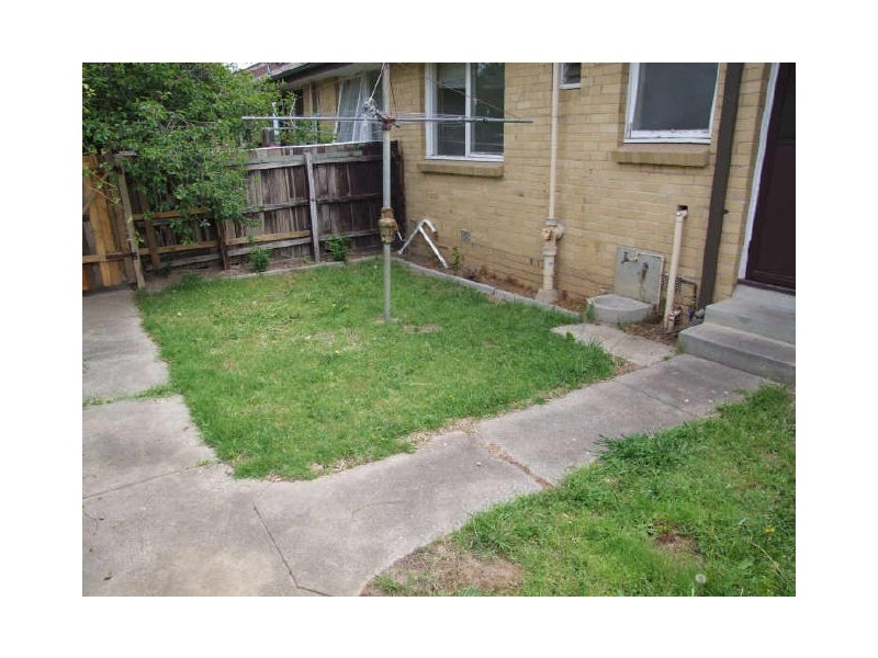 4/35 Herbert Street, Dandenong VIC 3175