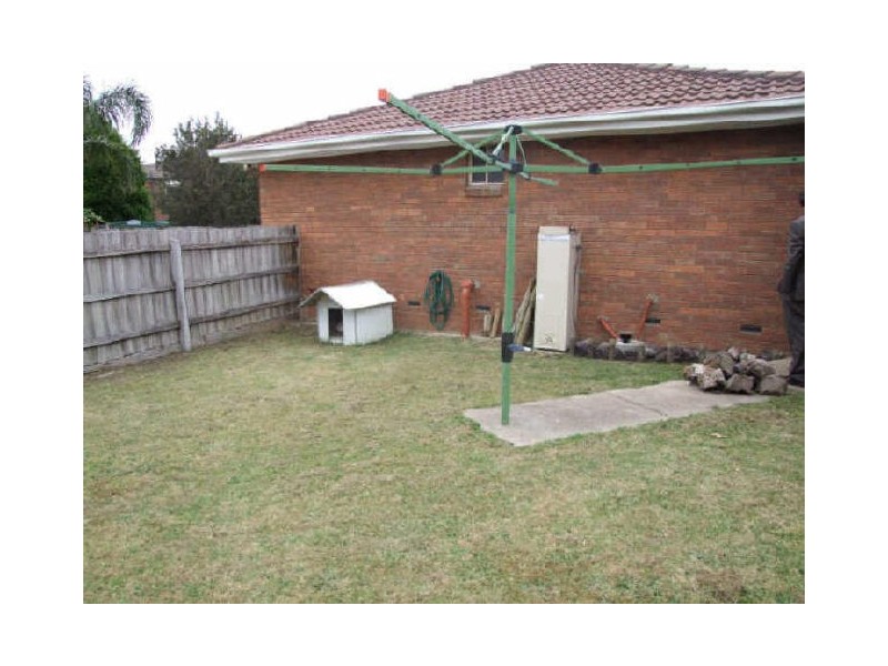 Unit 1/78 McKeon Circuit, Dandenong North VIC 3175