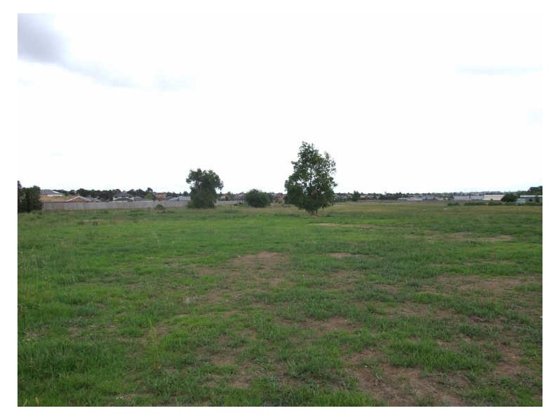 3/57-77 Fox Road, Narre Warren North VIC 3804