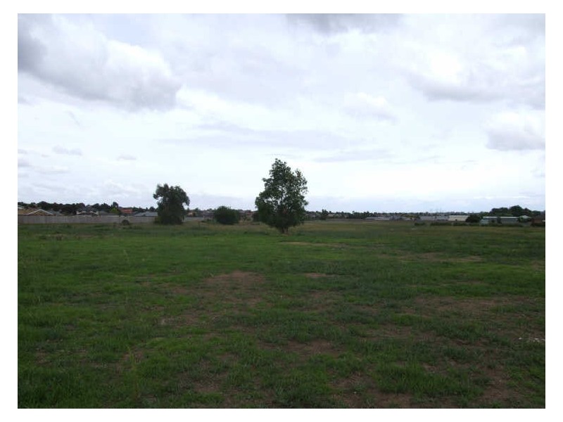 4/57-77 Fox Road, Narre Warren North VIC 3804