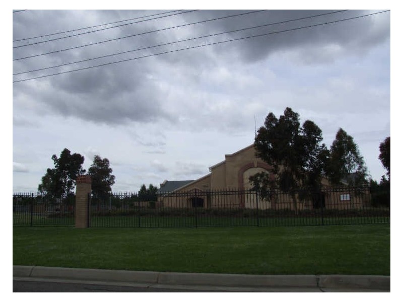 4/57-77 Fox Road, Narre Warren North VIC 3804