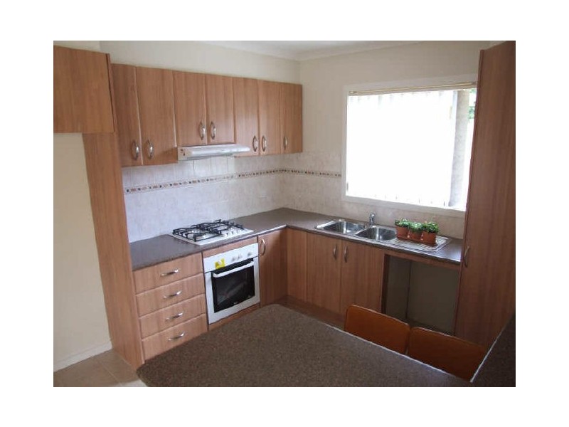 Unit 2/12 Burrows Avenue, Dandenong VIC 3175