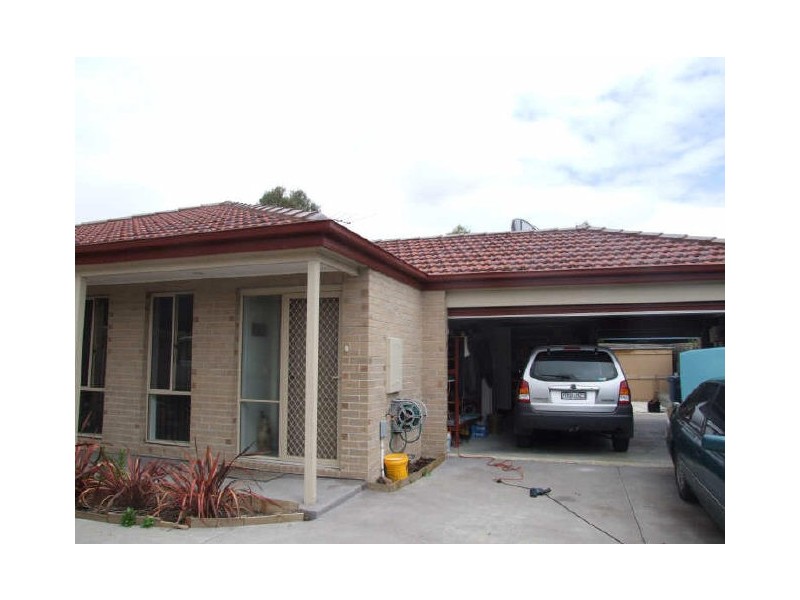 Unit 2, 24 Frawley Road, Eumemmerring VIC 3177