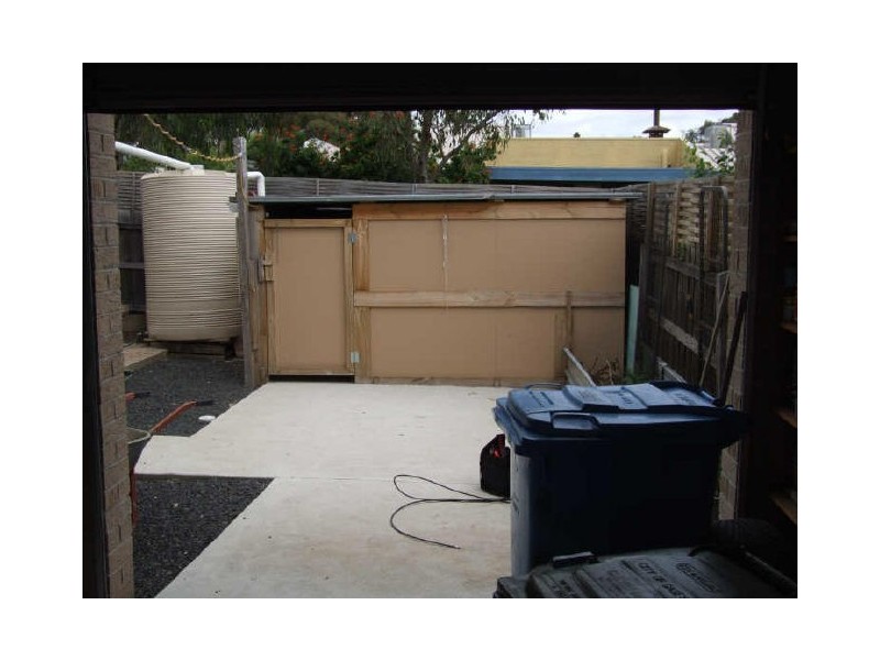 Unit 2, 24 Frawley Road, Eumemmerring VIC 3177