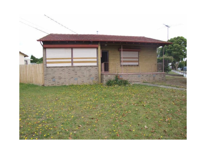 18 Ti Tree Drive, Doveton VIC 3177