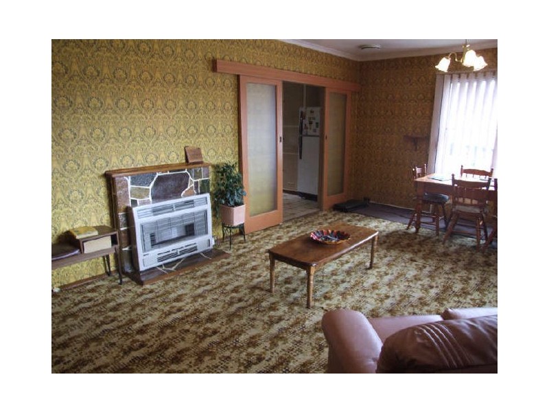 18 Ti Tree Drive, Doveton VIC 3177