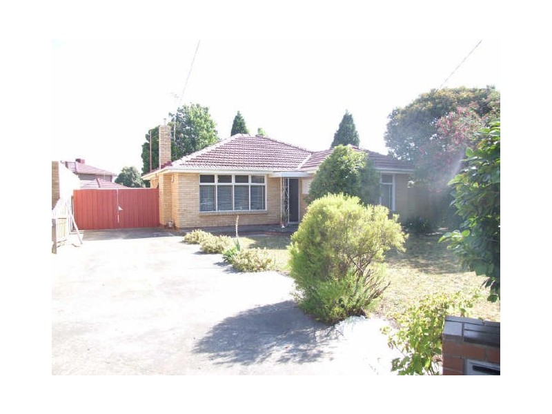 9 Fox Court, Dandenong VIC 3175