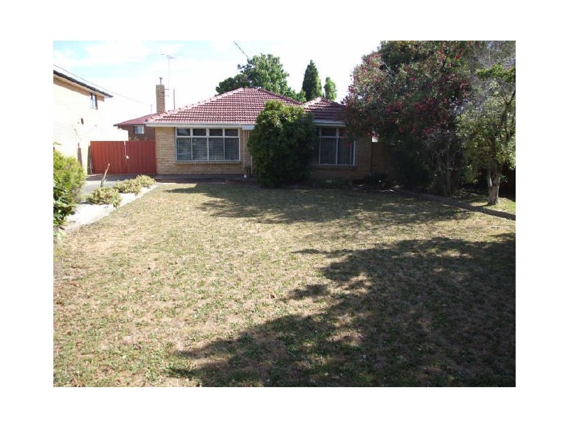 9 Fox Court, Dandenong VIC 3175