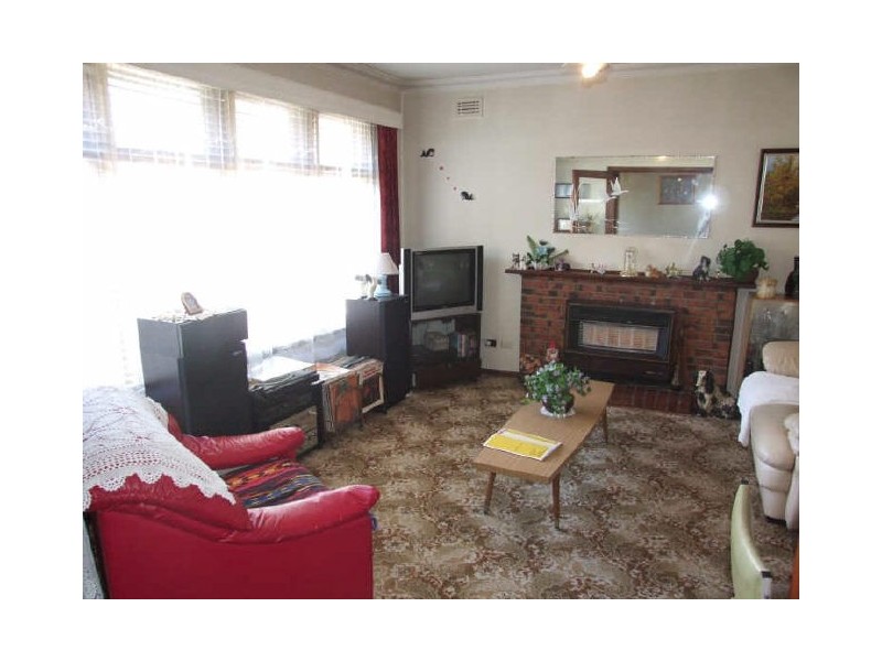 9 Fox Court, Dandenong VIC 3175