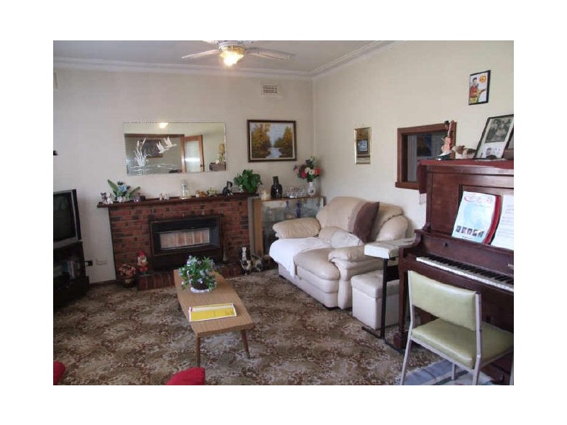 9 Fox Court, Dandenong VIC 3175