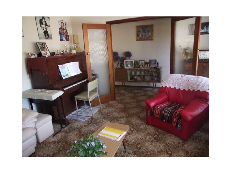 9 Fox Court, Dandenong VIC 3175