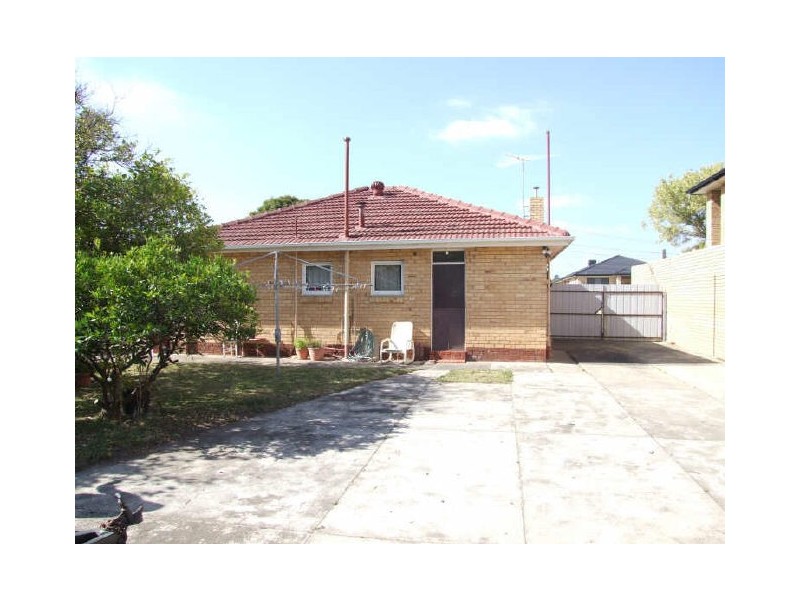 9 Fox Court, Dandenong VIC 3175