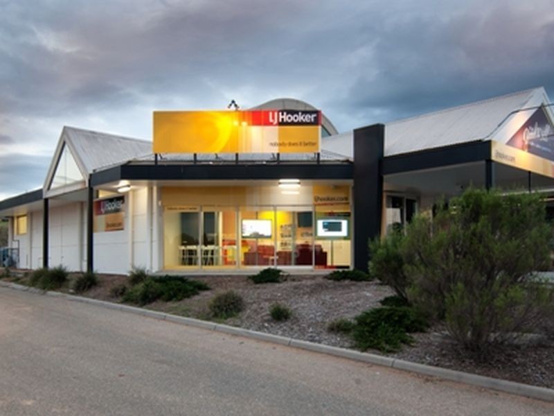 51 Heatherton Road, Endeavour Hills VIC 3802