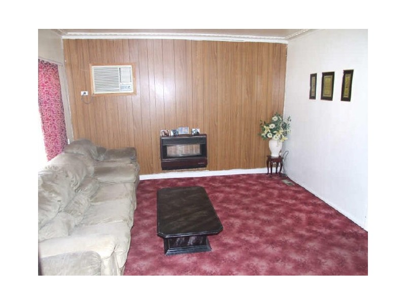 1 Renfree Street, Dandenong VIC 3175