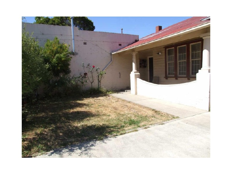 1/24 Jones Road, Dandenong VIC 3175