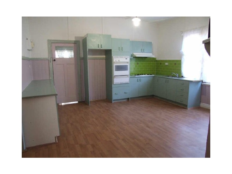 1/24 Jones Road, Dandenong VIC 3175